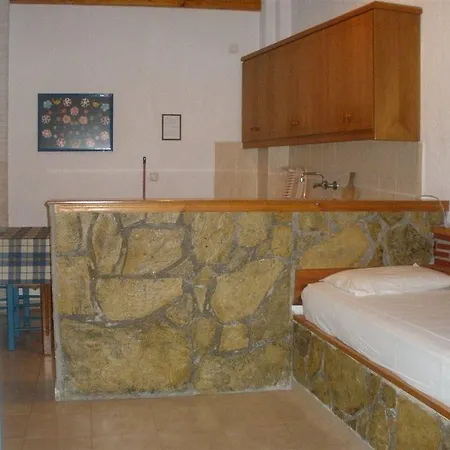 Apartament Elenis *